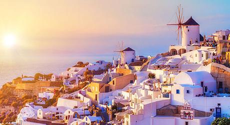 10 reasons why you should visit Greece