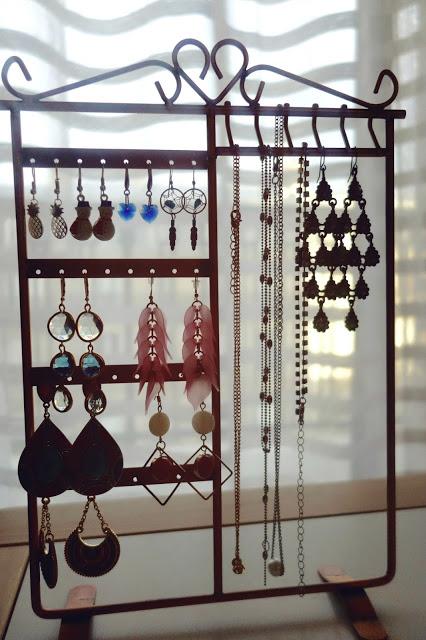 Jewelry Display Rack - Earrings Organizer