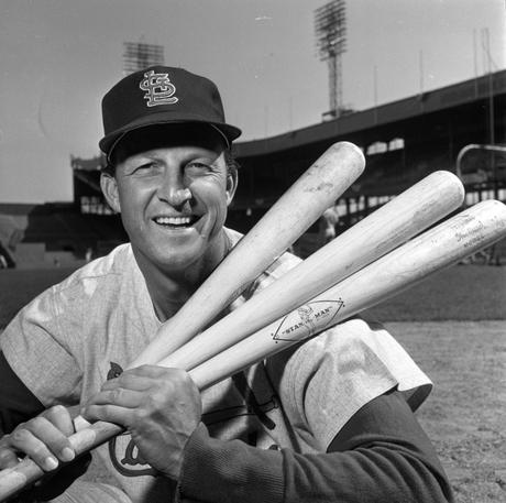 This day in baseball: Musial’s 1958 contract