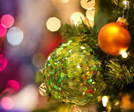 14 of the Best Eco-Friendly Christmas Gifts for Travellers That Give Back