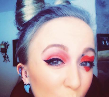 Wear Your Heart on Your Eyes, try this crazy eye makeup on This Valentine’s Day