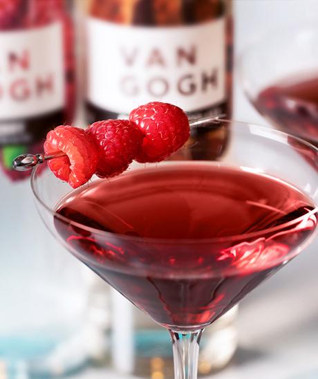 Cheers to Love: 15 Fabulous Cocktails to Celebrate Valentine’s Day