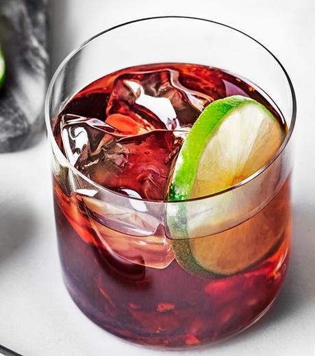 Cheers to Love: 15 Fabulous Cocktails to Celebrate Valentine’s Day