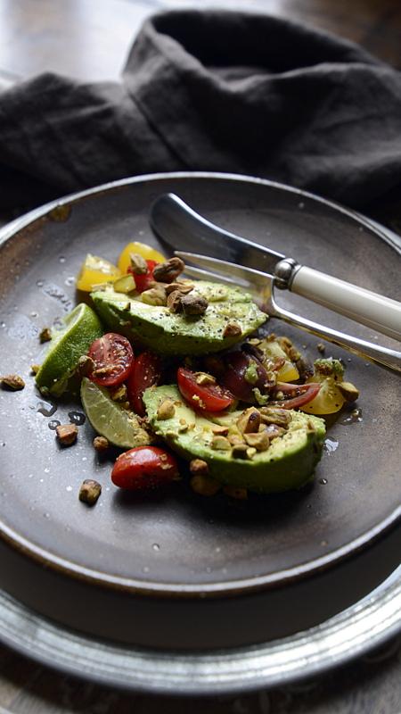 avocado tomato crunch