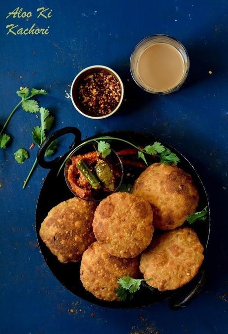 How To Make Aloo Ki Kachori