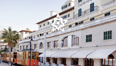 Buy tickets to the Low Carb Universe 2018