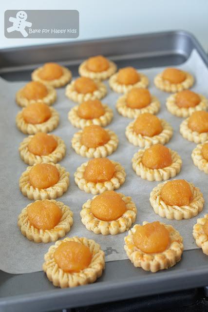 melt in the mouth open faced pineapple tarts