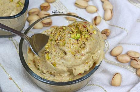 Paleo & Vegan Pistachio Ice Cream (5 Ingredients!)