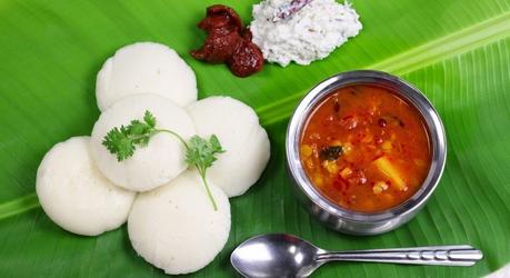 A typical South Indian breakfast: north or south india?