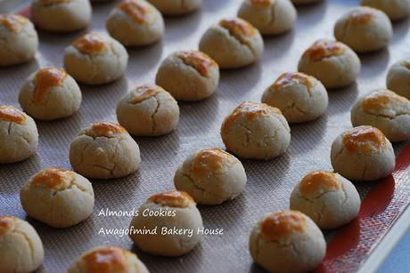 Almond Cookies 2018 杏仁曲奇饼