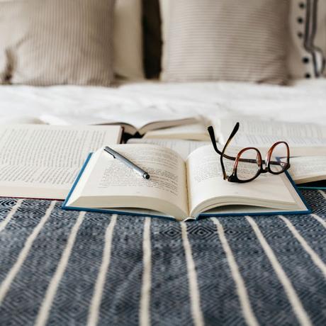 10 Of My Favorite Cozy Books To Read This Winter