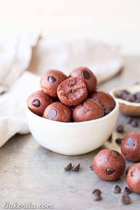 These Red Velvet Cookie Dough Bites are the perfect quick & easy snack or dessert! These gluten-free, paleo and vegan cookie dough bites are naturally tinted with a healthy superfood powder.