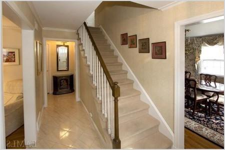 choosing a stair runner