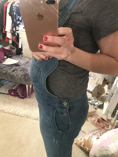 16 weeks pregnant bump