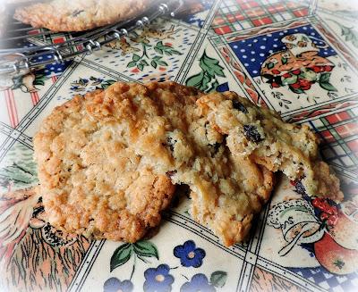 Oatmeal Raisin Cookies