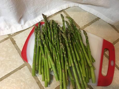 Sheet Pan Asparagus with Mushrooms and Prosciutto