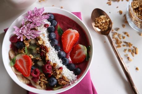 , acai berry bowl, healthy breakfast, food photography, yum, gluten free recipe, happy, colorful, foodie, easy breakfast , myriad musings 1 , acai berry bowl, healthy breakfast, food photography, yum, gluten free recipe, happy, colorful, foodie, easy breakfast , myriad musings 1
