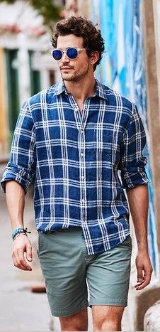 What to Wear With Mens Cargo Shorts 3