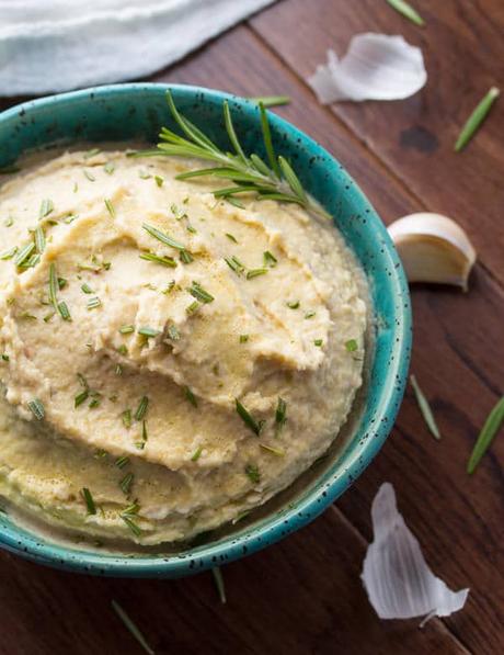 White Bean Hummus Recipe with Roasted Garlic