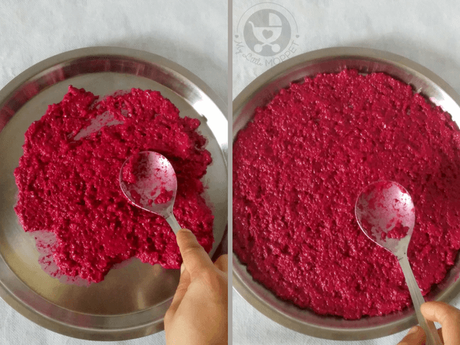 spread the beetroot paste evenly on a plate