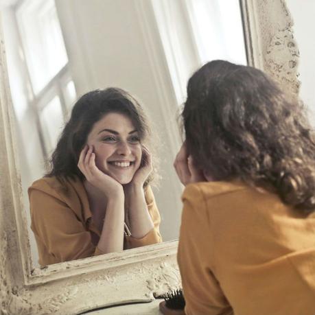 The Top 4 Reasons To Purchase A Vanity Mirror in 2018