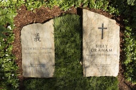 Billy Graham Laid To Rest In His Hometown: His Last Crusade