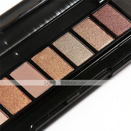 EYESHADOW BASICS: Types, Textures, And Tints For Your Skin Tone
