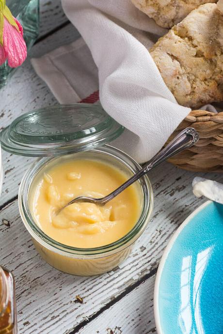 How To Make A Very Useful Lime Curd