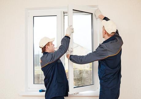 What to Consider with a Window Repair Service Before Hiring One