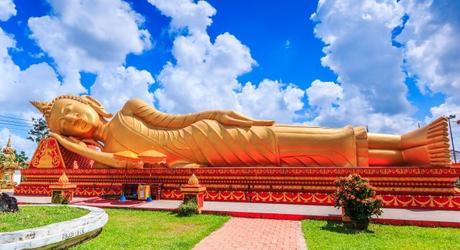 Asia travel deals: Buddha statues