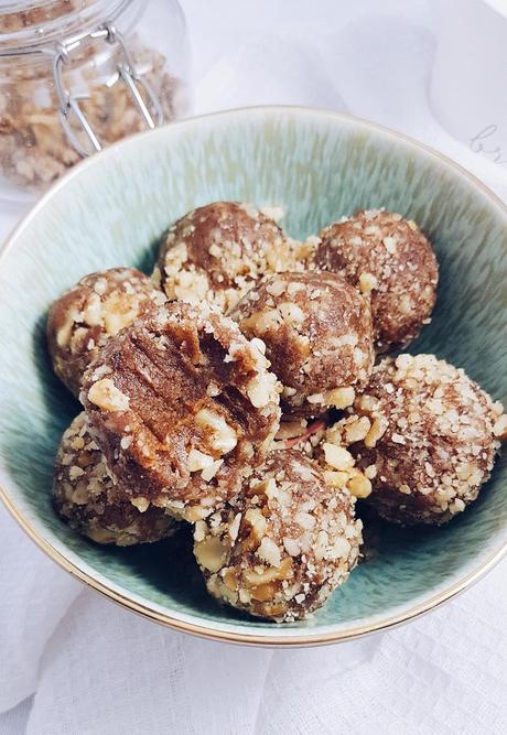 Sticky Toffee Pudding Balls - Vegan Recipe