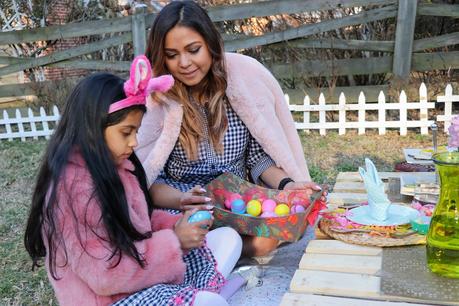 easter egg roll, easter backyard picnic, spring summer picnic, evening backyard party, tablescape for easter, sarah jessica parker gingham gap dress, lifestyle, mommy daughter blogger, myriad musings
