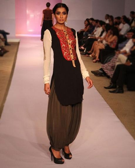 pleated salwar