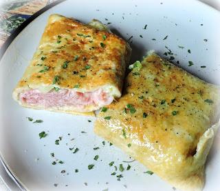 Ham, Cheese & Egg Breakfast Roll Ups