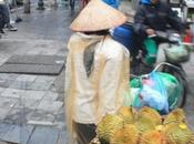 DAILY PHOTO: Door-to-Door Durian Delivery