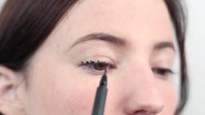 liquid eyeliner tutorial 2