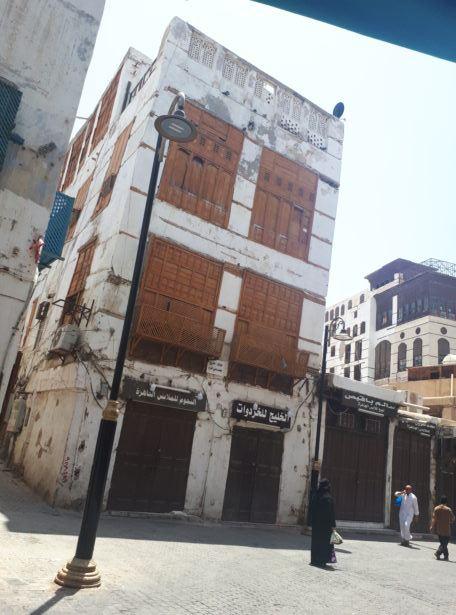 Backpacking in Saudi Arabia: Top 7 Sights in Jeddah’s UNESCO Listed Old Town Backpacking in Saudi Arabia: Top 7 Sights in Jeddah’s UNESCO Listed Old Town