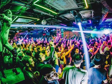 Top 10 nightlife places in Singapore