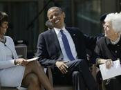 Barack Obama Michelle Remember Former First Lady Barbara Bush