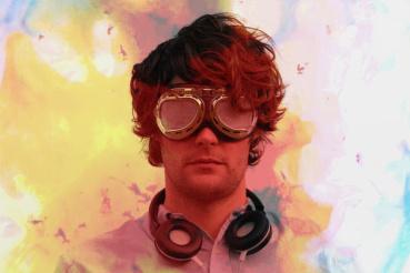 Paul Steel – ‘Music Makes Me Feel So Alone’ stream Paul Steel – ‘Music Makes Me Feel So Alone’ stream
