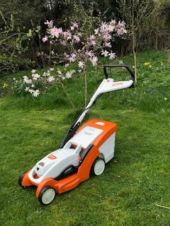 Product Review:  Stihl RMA 339c Lawn Mower