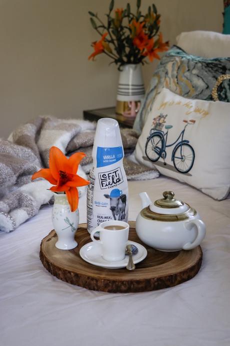 mothers day breakfast in bed, vanilla pancakes made with lefty field farms creamer, pancake recipe, mothers day gift guide, mothers day celebration, myriad musings 