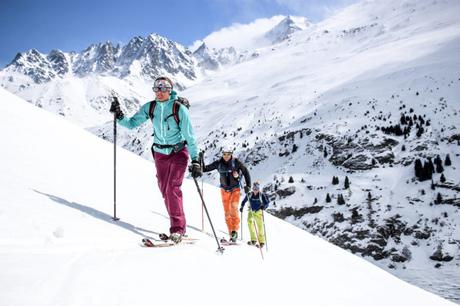 Adventurous Team Travels the Length of the Alps on Skis