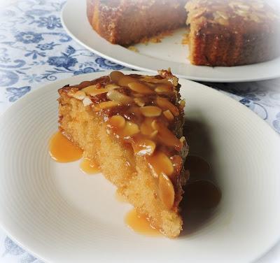 Toffee Almond Cake
