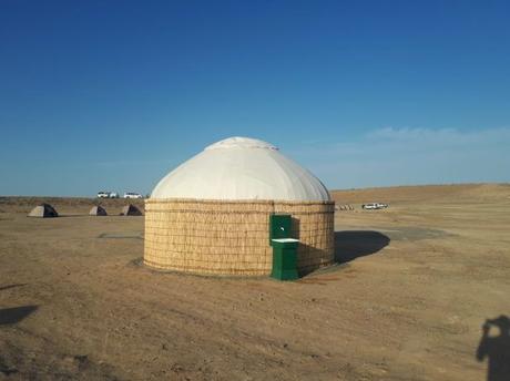 Backpacking in Turkmenistan: Camping at the Darvaza Gas Crater, Karakum Desert Backpacking in Turkmenistan: Camping at the Darvaza Gas Crater, Karakum Desert