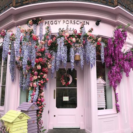 In & Around #London #Photoblog… Flowers, Fancy Shops & Flags In & Around #London #Photoblog… Flowers, Fancy Shops & Flags