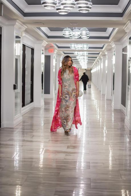 how wear  a maxi dress with cape, kimono style, wedding guest, wedding style, stylist, pumps, mules, rose gold hair, pink kimono style, myriad musings, dc blogger 