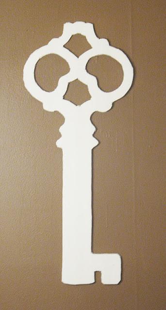 Faux moss skeleton key