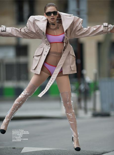 Alexis Kapaun in Athleisure for ELLE by Benjamin Kanarek