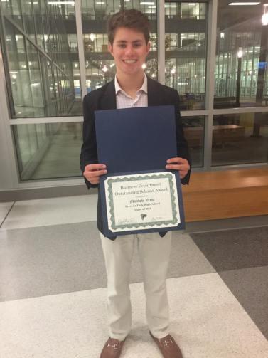 33510661_10156257606178954_7697019438146519040_n